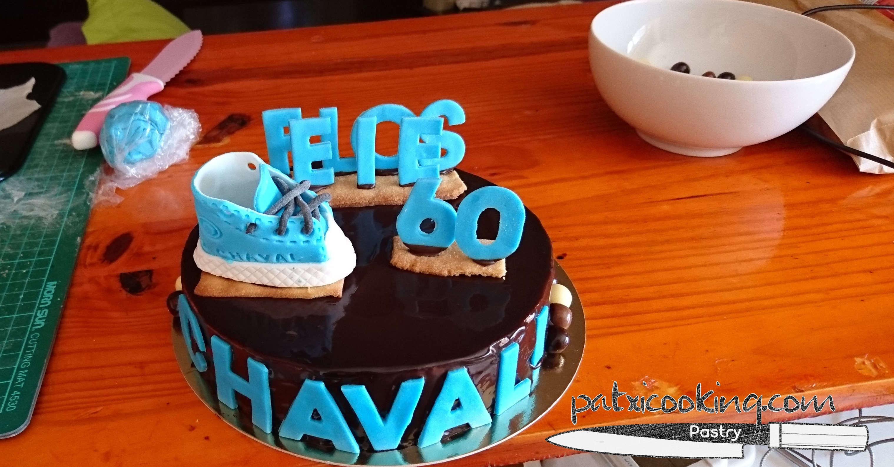 Tarta "Felices 60 Chaval"